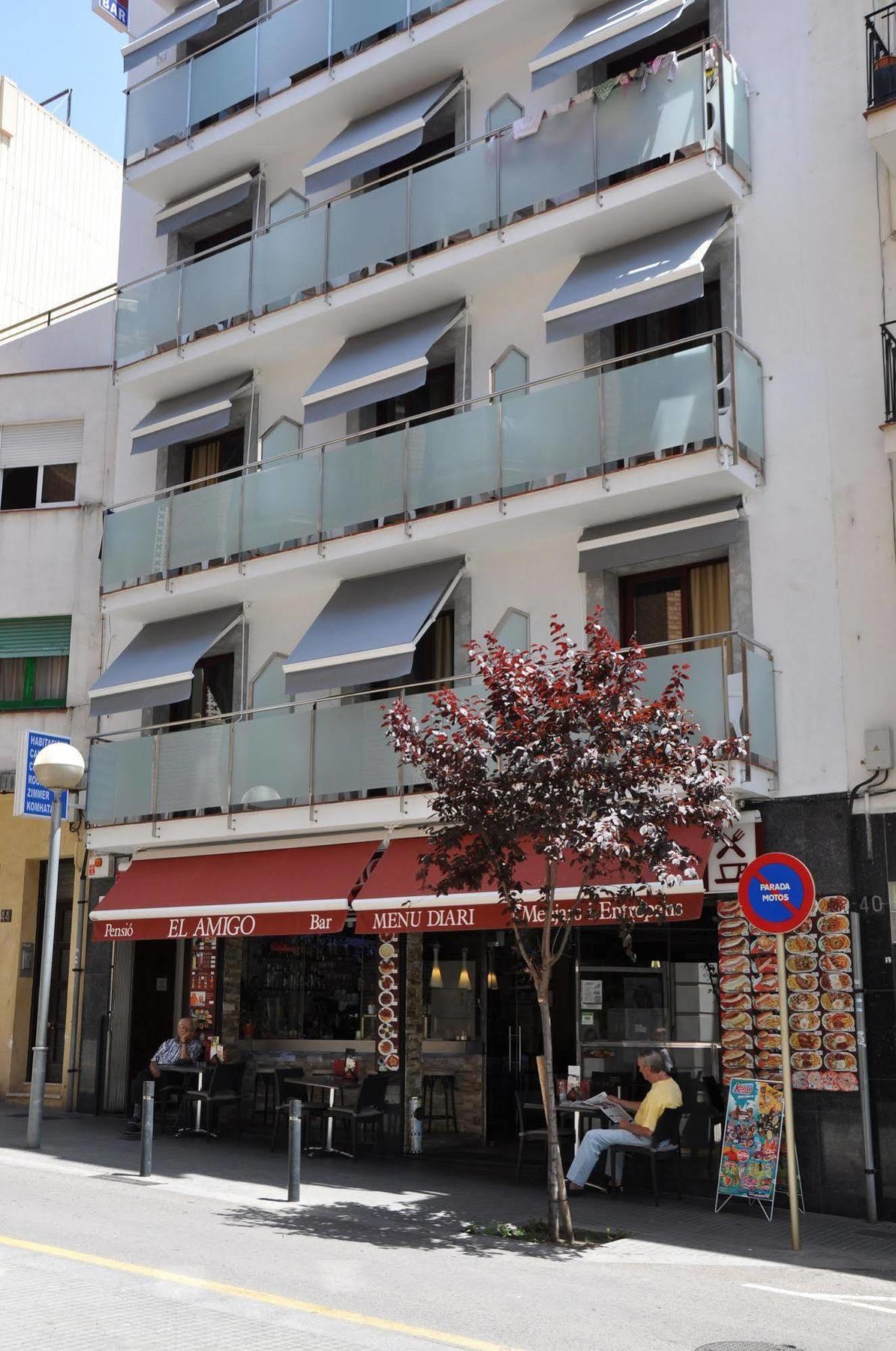 - El Amigo Guest house