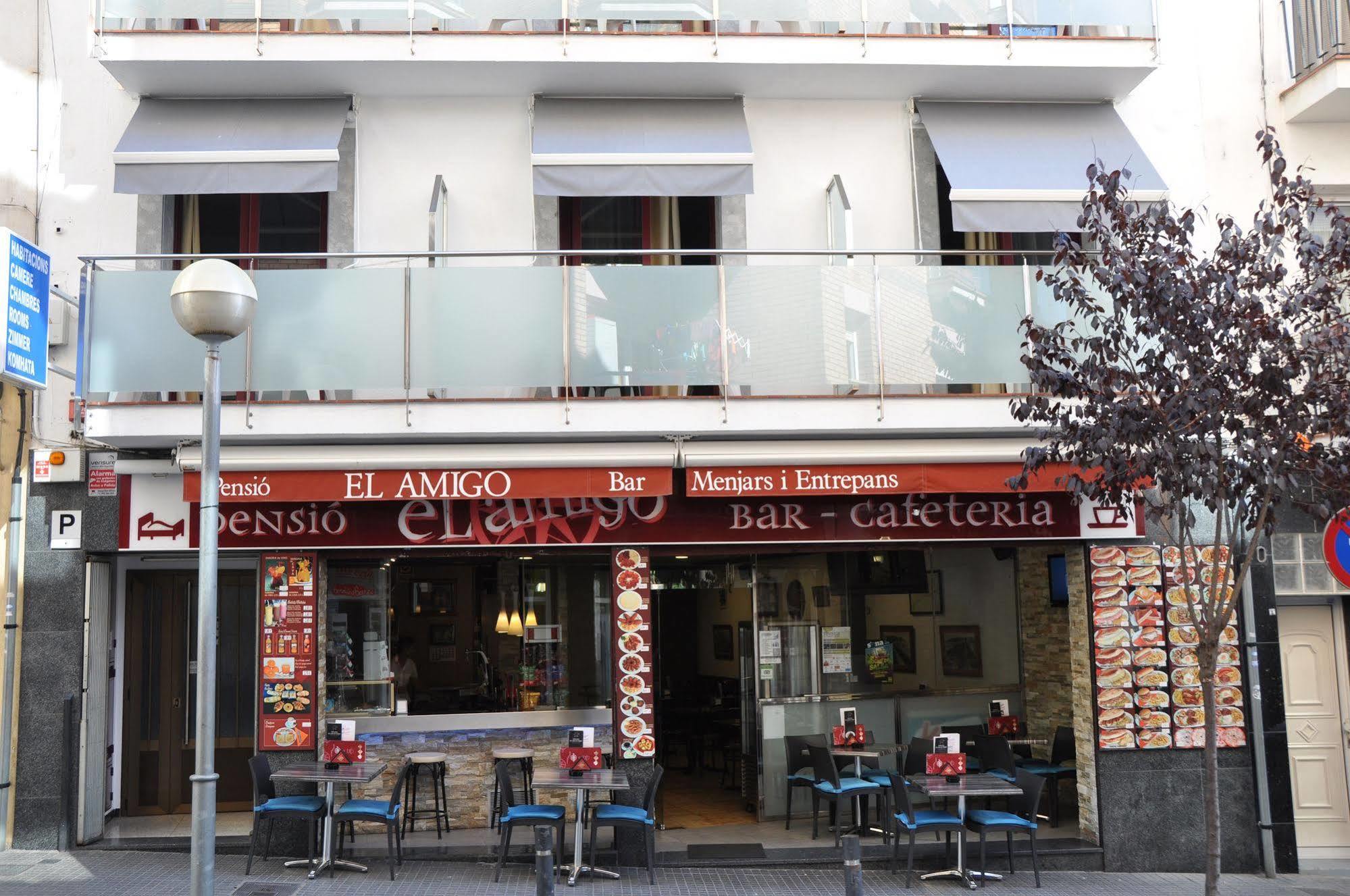 Guest house - El Amigo