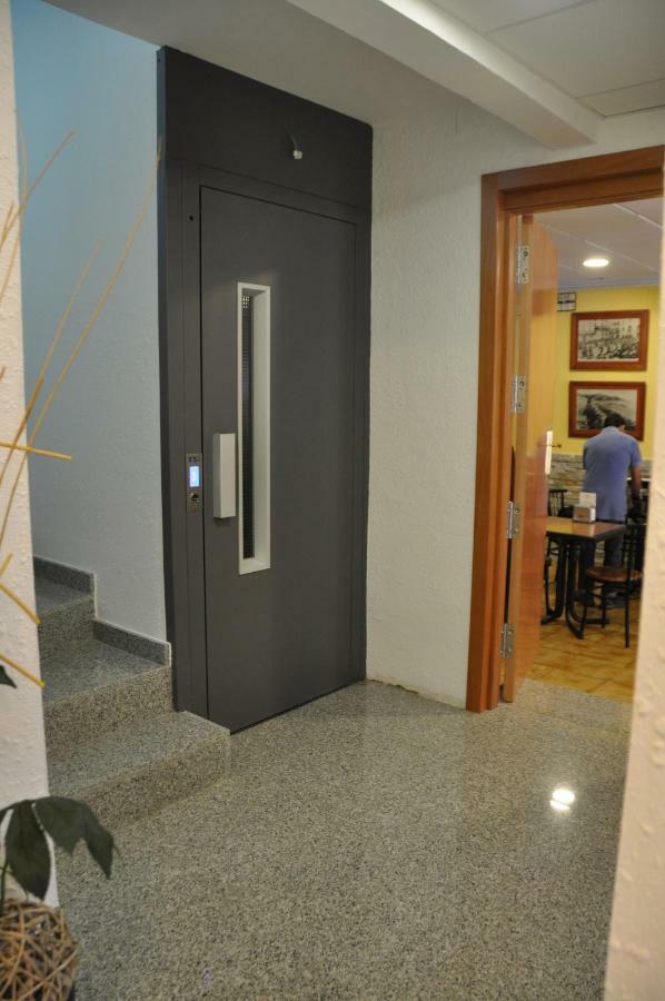- El Amigo Guest house